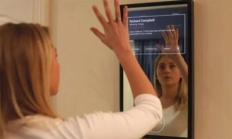smart mirror functions