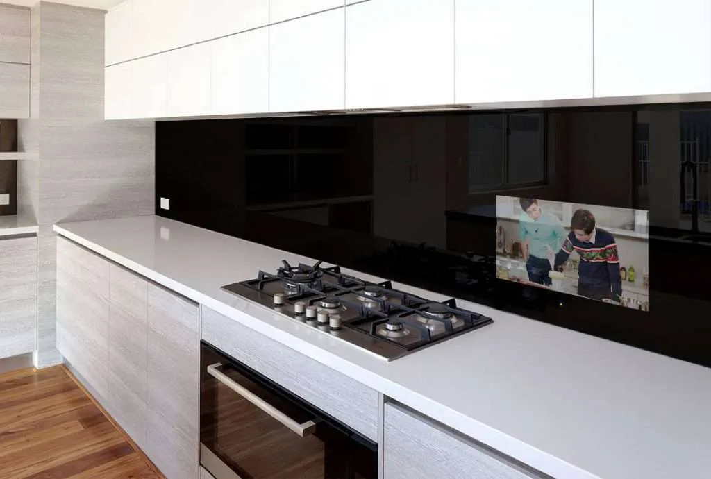 smart kitchen mirror